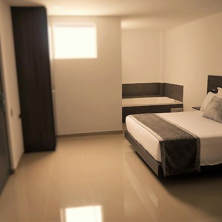 Calle 10 Express Hotel Medellín Extérieur photo
