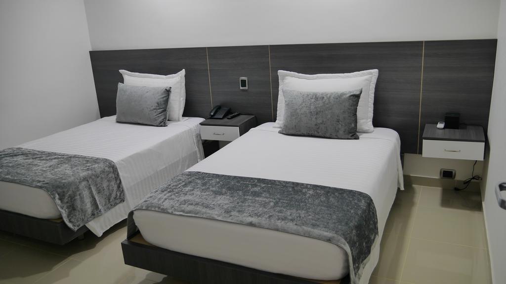 Calle 10 Express Hotel Medellín Extérieur photo