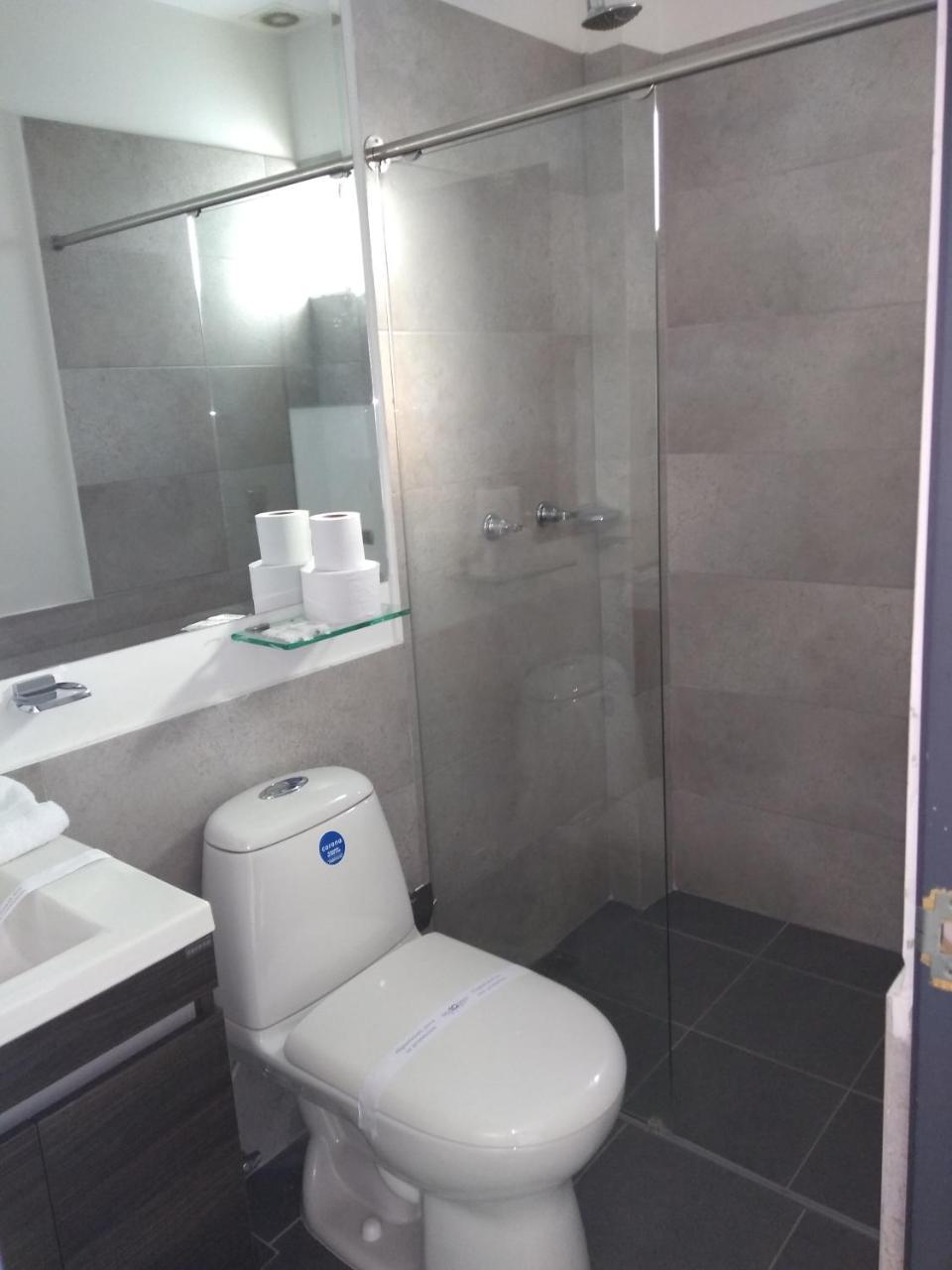 Calle 10 Express Hotel Medellín Extérieur photo