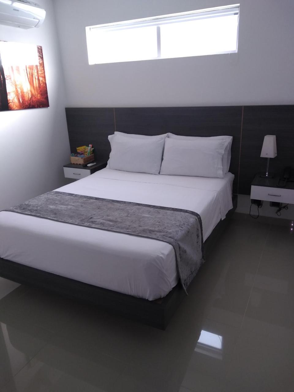 Calle 10 Express Hotel Medellín Extérieur photo
