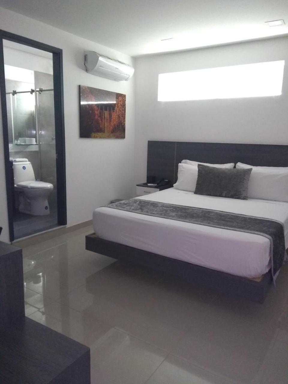 Calle 10 Express Hotel Medellín Extérieur photo